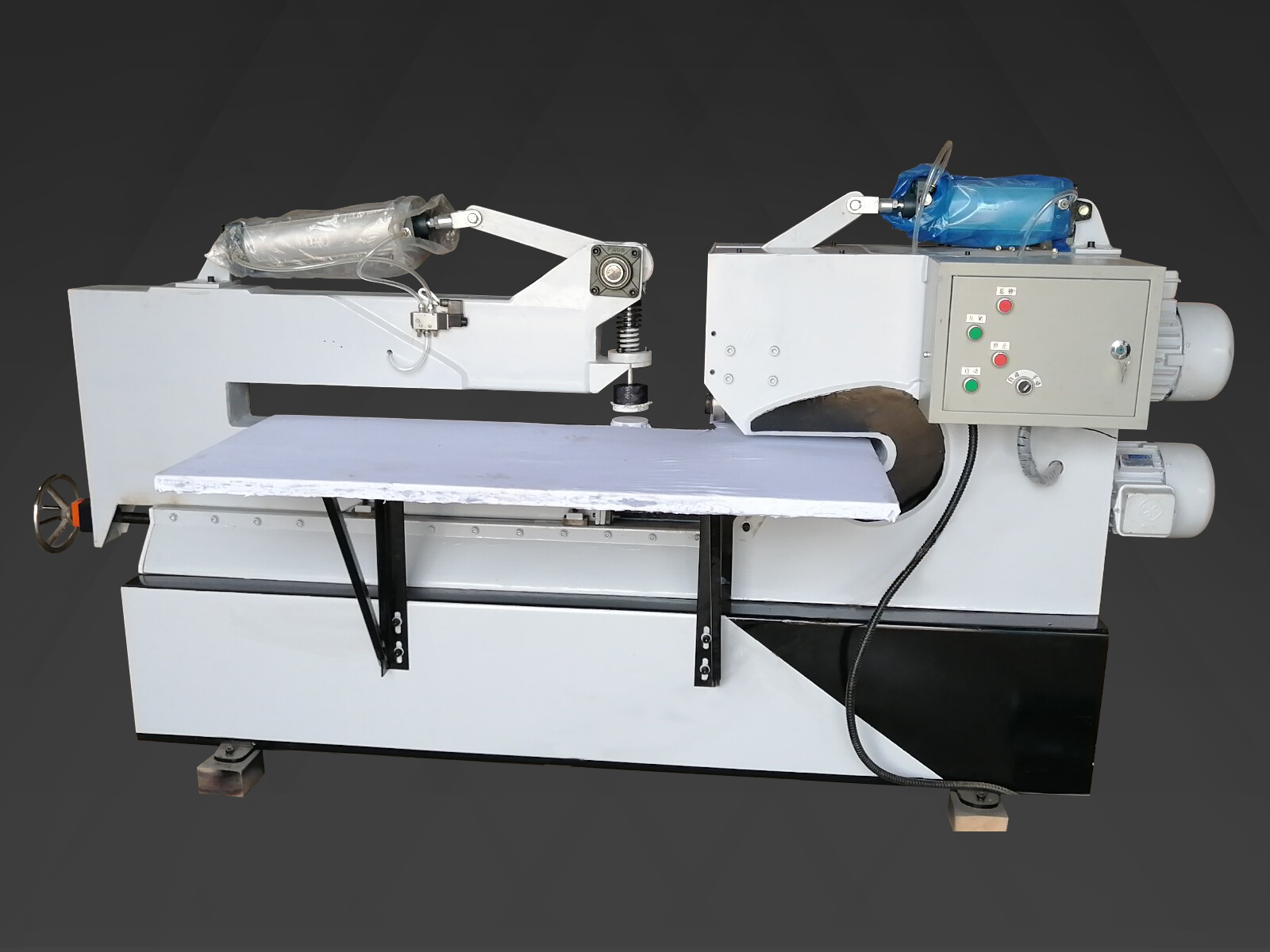 你知道剪圓機的幾個特點呢？